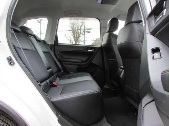 フォレスター2.0 S リミテッド 4WD　アイサイト/アイドリングストップ/シートヒーター/社外ナビ/フルセグ/バックカメラ/フリップダウンモニター/ETC/レーダークルーズコントロール 2000