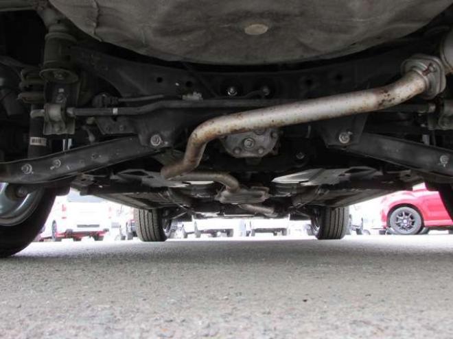 フォレスター2.0 S リミテッド 4WD　アイサイト/アイドリングストップ/シートヒーター/社外ナビ/フルセグ/バックカメラ/フリップダウンモニター/ETC/レーダークルーズコントロール 2000