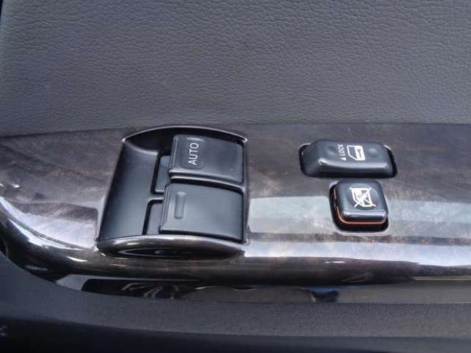 ハイエースバン3.0 スーパーGL ダークプライム ロングボディ ディーゼルターボ 4WD　スマートキー　社外ナビ　バックカメラ　フルセグ　Bluetooth 3000