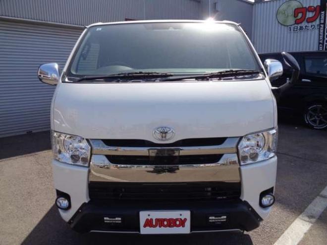 レジアスエース2.8 スーパーGL ダークプライムII ロングボディ ディーゼルターボ 4WD　ワンオーナー　TRDフロントスポイラー　TRD　TF7Aアルミホイール　両側パワースライドドア　リアヒーター　純正ナビ　フルセグ　Bluetooth　レーダーブレーキ　荷室ダウンライト　車線逸脱警報 2800