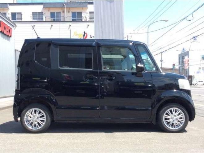 N-BOXG ターボパッケージ 4WD　パワスラ　スマートキー　クルーズコントロール　ドラレコ　バックカメラ　メモリーナビ　ETC　電動格納ミラー　オートライト　横滑り防止　アイドリングストップ　パナソニックフルセグTV　メモリナビ　Bluetooth 660