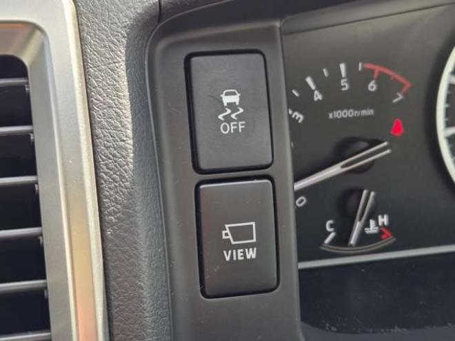 ハイエース2.7 グランドキャビン 4WD　寒冷地　10人乗り　スーパーロング　ワイドボディ　ハイルーフ　プッシュスタート　スマキー　パワスラ　リアヒーター&クーラー　ステアリングスイッチ　車線逸脱防止　衝突被害軽減　横滑り防止　電動格納ミラー 2700