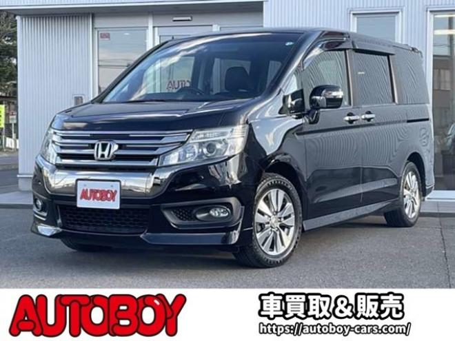 ステップワゴン2.0 スパーダ Z クールスピリット 4WD　純正ナビ・TV　Bカメラ　両側パワースライドドア　アルパイン製フリップダウンモニター　ETC　クルーズコントロール　パドルシフト　フォグランプ 2000