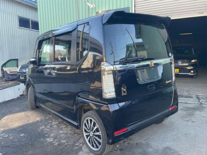 N-BOXカスタムG ターボパッケージ 4WD　 660