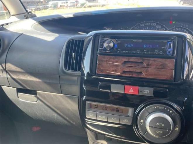 タントカスタム L 4WD　 660