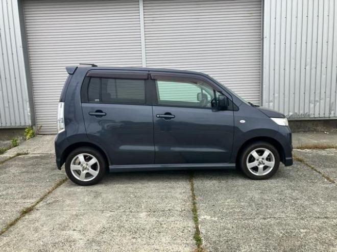 ワゴンRスティングレー　X 4WD 660 ５Dr