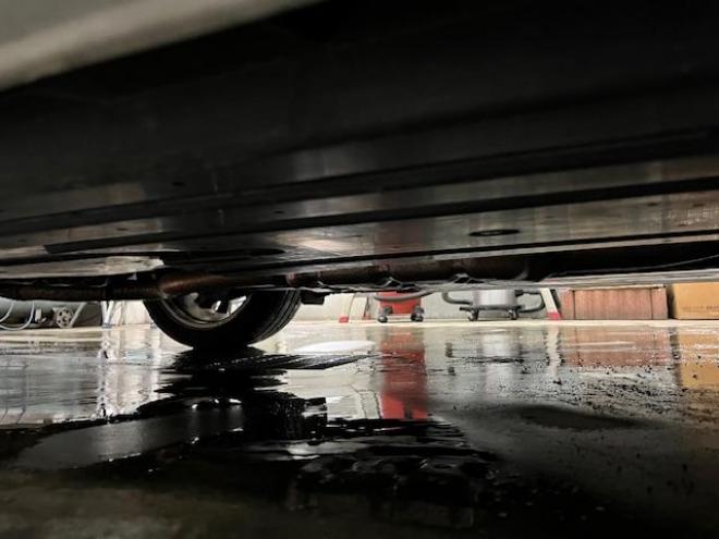 レヴォーグ２．０　ＧＴ－Ｓアイサイト　本州仕入　禁煙車　ＳＴｉエアロ　衝突軽減システム　レーダークルーズ　純正ブラックハーフレザーシート　シュタイナー１９インチＡＷ　純正１８ＡＷ＋スタッドレスタイヤ　ストラーダナビ　Ｂｌｕｅｔｏｏｔｈ 4WD 2000 5Dr