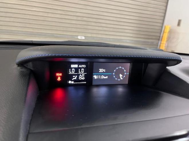 レヴォーグ２．０　ＧＴ－Ｓアイサイト　本州仕入　禁煙車　ＳＴｉエアロ　衝突軽減システム　レーダークルーズ　純正ブラックハーフレザーシート　シュタイナー１９インチＡＷ　純正１８ＡＷ＋スタッドレスタイヤ　ストラーダナビ　Ｂｌｕｅｔｏｏｔｈ 4WD 2000 5Dr