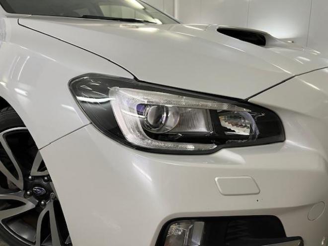 レヴォーグ２．０　ＧＴ－Ｓアイサイト　本州仕入　禁煙車　ＳＴｉエアロ　衝突軽減システム　レーダークルーズ　純正ブラックハーフレザーシート　シュタイナー１９インチＡＷ　純正１８ＡＷ＋スタッドレスタイヤ　ストラーダナビ　Ｂｌｕｅｔｏｏｔｈ 4WD 2000 5Dr