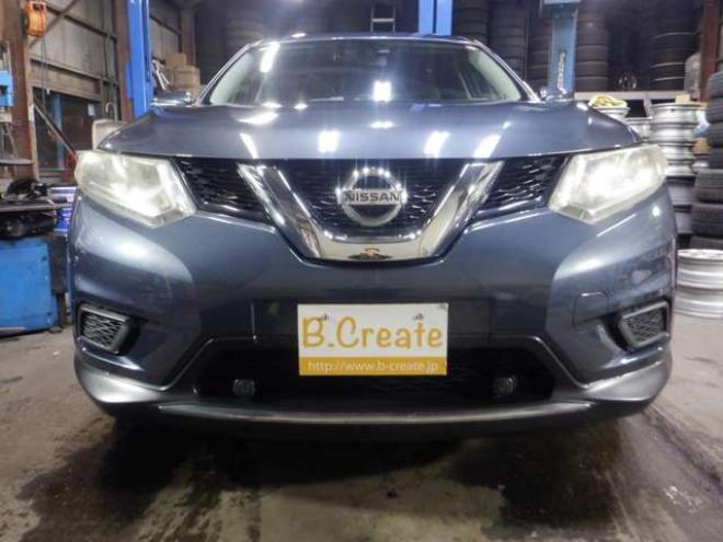 エクストレイル2.0 20X ハイブリッド エマージェンシーブレーキパッケージ 4WD　ナビ・TV・B/T・全方位カメラ・前席シートヒーター・LEDヘッドライト・電動リアゲート・純正エンスタ・インテリキー・プッシュスタート・衝突軽減・レーンキープ・クルコン・クリアランスソナー・ETC 2000