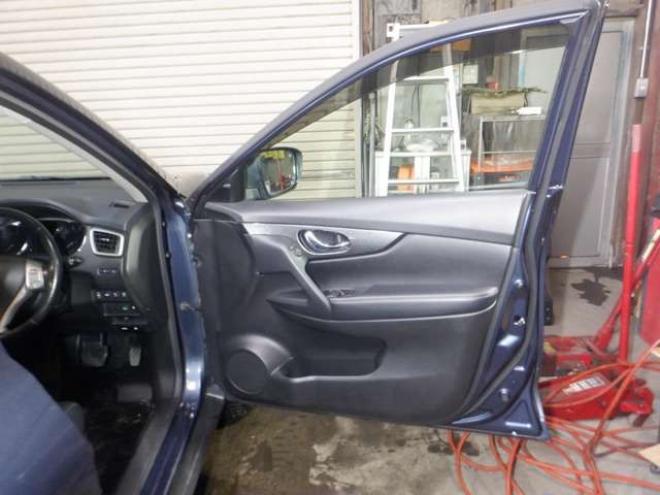 エクストレイル2.0 20X ハイブリッド エマージェンシーブレーキパッケージ 4WD　ナビ・TV・B/T・全方位カメラ・前席シートヒーター・LEDヘッドライト・電動リアゲート・純正エンスタ・インテリキー・プッシュスタート・衝突軽減・レーンキープ・クルコン・クリアランスソナー・ETC 2000