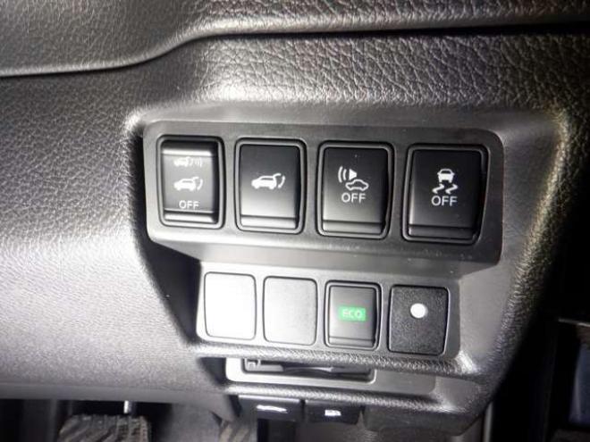 エクストレイル2.0 20X ハイブリッド エマージェンシーブレーキパッケージ 4WD　ナビ・TV・B/T・全方位カメラ・前席シートヒーター・LEDヘッドライト・電動リアゲート・純正エンスタ・インテリキー・プッシュスタート・衝突軽減・レーンキープ・クルコン・クリアランスソナー・ETC 2000