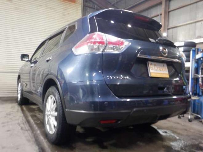 エクストレイル2.0 20X ハイブリッド エマージェンシーブレーキパッケージ 4WD　ナビ・TV・B/T・全方位カメラ・前席シートヒーター・LEDヘッドライト・電動リアゲート・純正エンスタ・インテリキー・プッシュスタート・衝突軽減・レーンキープ・クルコン・クリアランスソナー・ETC 2000