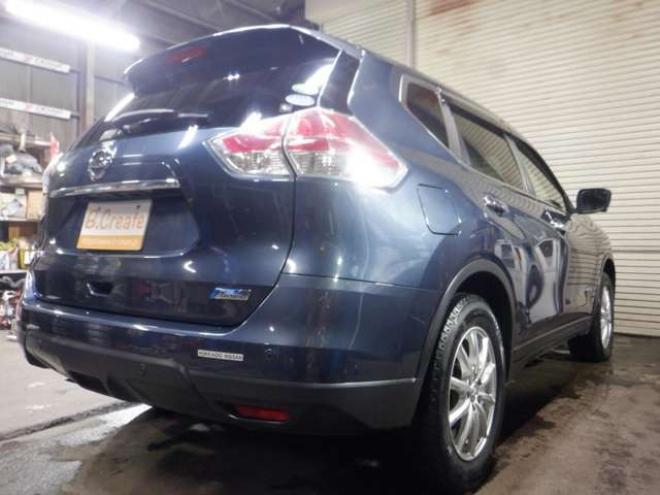 エクストレイル2.0 20X ハイブリッド エマージェンシーブレーキパッケージ 4WD　ナビ・TV・B/T・全方位カメラ・前席シートヒーター・LEDヘッドライト・電動リアゲート・純正エンスタ・インテリキー・プッシュスタート・衝突軽減・レーンキープ・クルコン・クリアランスソナー・ETC 2000