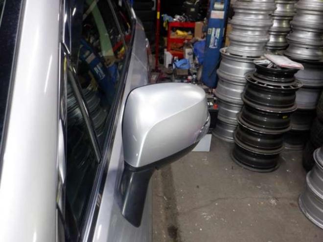 レガシィB4 2.5 4WD　本州仕入・ナビ・TV・B/T・Bカメラ・全席シートヒーター・LEDヘッドライト・アイドリングストップ・メモリー付電動シート・クルコン・パドルシフト・スマートキー・プッシュスタート・アイサイト 2500