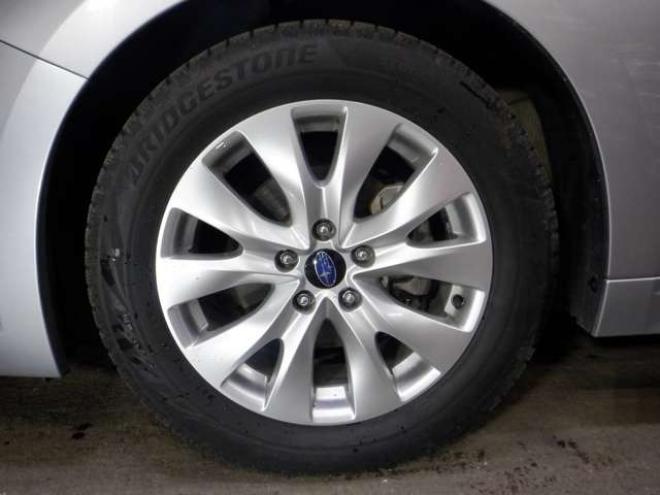 レガシィB4 2.5 4WD　本州仕入・ナビ・TV・B/T・Bカメラ・全席シートヒーター・LEDヘッドライト・アイドリングストップ・メモリー付電動シート・クルコン・パドルシフト・スマートキー・プッシュスタート・アイサイト 2500