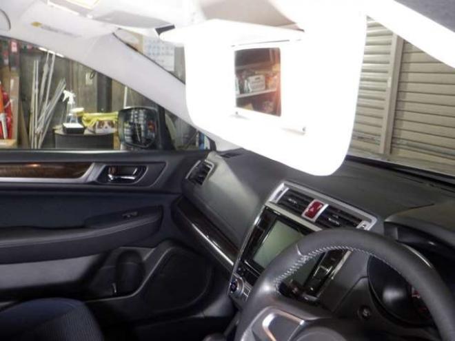 レガシィB4 2.5 4WD　本州仕入・ナビ・TV・B/T・Bカメラ・全席シートヒーター・LEDヘッドライト・アイドリングストップ・メモリー付電動シート・クルコン・パドルシフト・スマートキー・プッシュスタート・アイサイト 2500