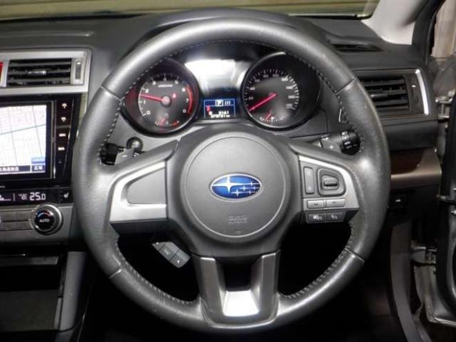 レガシィB4 2.5 4WD　本州仕入・ナビ・TV・B/T・Bカメラ・全席シートヒーター・LEDヘッドライト・アイドリングストップ・メモリー付電動シート・クルコン・パドルシフト・スマートキー・プッシュスタート・アイサイト 2500