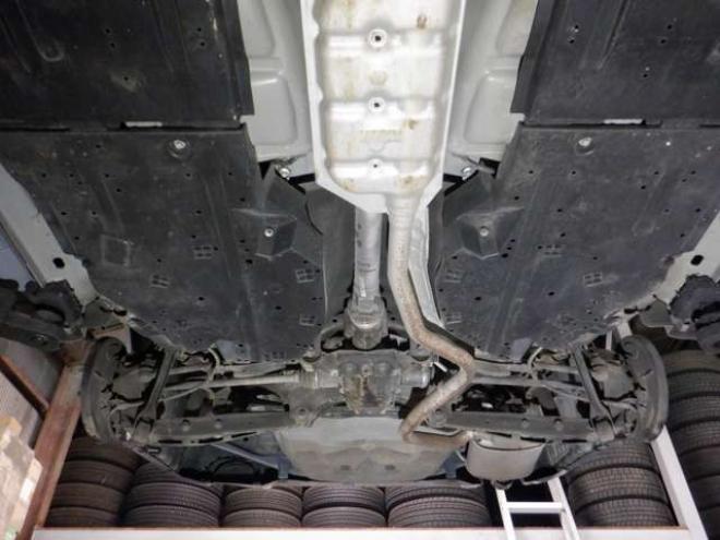 レガシィB4 2.5 4WD　本州仕入・ナビ・TV・B/T・Bカメラ・全席シートヒーター・LEDヘッドライト・アイドリングストップ・メモリー付電動シート・クルコン・パドルシフト・スマートキー・プッシュスタート・アイサイト 2500