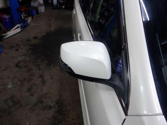 レガシィB4 2.5 i アイサイト Sパッケージ 4WD　後期型・ナビ・TV・Bカメラ・電動シート・スマートキー・プッシュスタート・アイドリングストップ・ETC・HID・パドルシフト・クルコン・フォグランプ・レーンキープ・革調シートカバー・社外エンスタ 2500