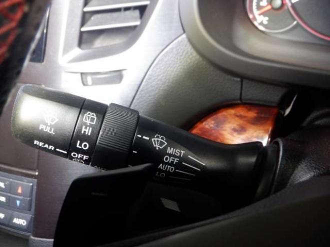 レガシィB4 2.5 i アイサイト Sパッケージ 4WD　後期型・ナビ・TV・Bカメラ・電動シート・スマートキー・プッシュスタート・アイドリングストップ・ETC・HID・パドルシフト・クルコン・フォグランプ・レーンキープ・革調シートカバー・社外エンスタ 2500