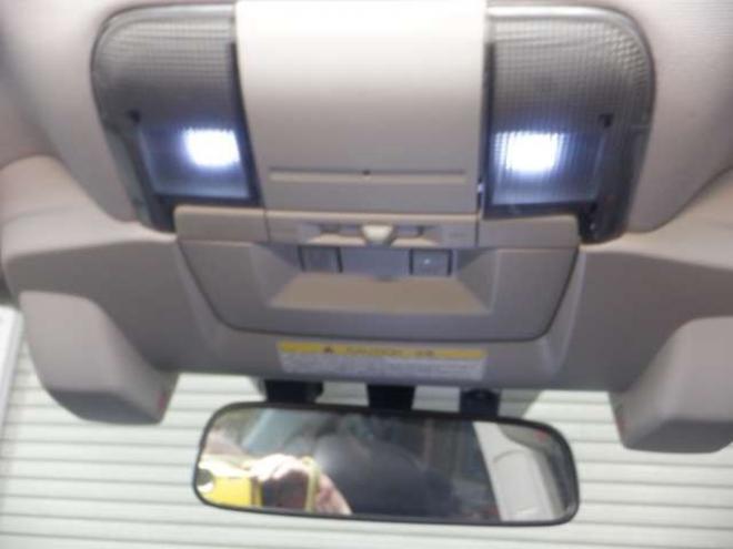 レガシィB4 2.5 i アイサイト Sパッケージ 4WD　後期型・ナビ・TV・Bカメラ・電動シート・スマートキー・プッシュスタート・アイドリングストップ・ETC・HID・パドルシフト・クルコン・フォグランプ・レーンキープ・革調シートカバー・社外エンスタ 2500