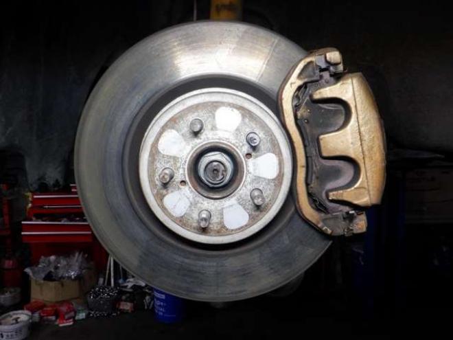 レガシィB4 2.5 i アイサイト Sパッケージ 4WD　後期型・ナビ・TV・Bカメラ・電動シート・スマートキー・プッシュスタート・アイドリングストップ・ETC・HID・パドルシフト・クルコン・フォグランプ・レーンキープ・革調シートカバー・社外エンスタ 2500