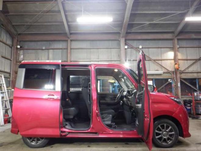 タンク1.0 G 4WD　ナビ・TV・Bカメラ・B/T・両側電動・スマートキー・プッシュスタート・クルコン・アイドリングストップ・純正エンスタ・オートライト・ステアリングスイッチ・オートエアコン 1000