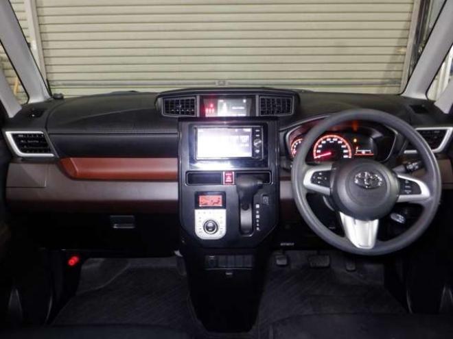 タンク1.0 G 4WD　ナビ・TV・Bカメラ・B/T・両側電動・スマートキー・プッシュスタート・クルコン・アイドリングストップ・純正エンスタ・オートライト・ステアリングスイッチ・オートエアコン 1000