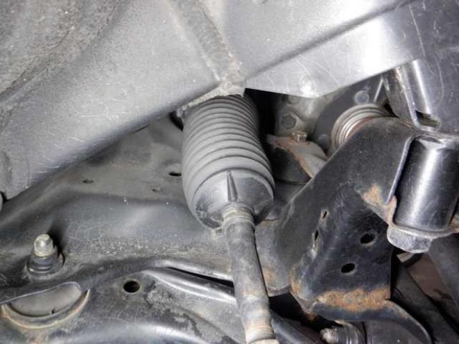 N-ONEG SSパッケージ 4WD　本州仕入れ　4WD　SDナビ　フルセグTV　バックカメラ　USB接続　前席シートヒーター　ステアリングスイッチ　HID　スマートキー　プッシュスタート　ドアバイザー 660