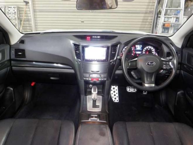 レガシィワゴン2.5 i Bスポーツ アイサイト Gパッケージ 4WD　本州仕入・後期型・ナビ・TV・B/T・Bカメラ・ハーフレザー・電動シート・衝突軽減・レーダークルーズ・アイドリングストップ・スマートキー・プッシュスタート・フォグランプ・パドルシフト・ 2500