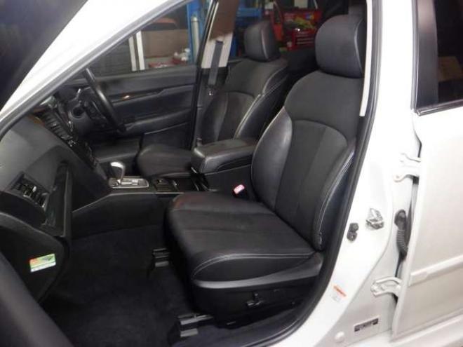 レガシィワゴン2.5 i Bスポーツ アイサイト Gパッケージ 4WD　本州仕入・後期型・ナビ・TV・B/T・Bカメラ・ハーフレザー・電動シート・衝突軽減・レーダークルーズ・アイドリングストップ・スマートキー・プッシュスタート・フォグランプ・パドルシフト・ 2500