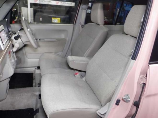 ラパンX 4WD　本州仕入　4WD　ナビ　フルセグTV　B/T　ETC　衝突軽減ブレーキ　HID　シートヒーター　ドアバイザー　スマートキー　プッシュスタート 660