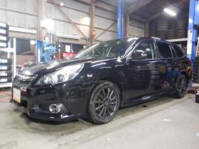 レガシィワゴン　2.5 i Bスポーツ アイサイト Gパッケージ 4WD　本州仕入・後期型・ナビ・TV・B/T・ハーフレザーシート・電動シート・スマートキー・プッシュスタート・クルコン・HID・ETC・フォグランプ・アイドリングストップ・パドルシフト 2500