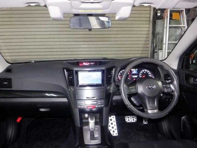 レガシィワゴン2.5 i Bスポーツ アイサイト Gパッケージ 4WD　本州仕入・後期型・ナビ・TV・B/T・ハーフレザーシート・電動シート・スマートキー・プッシュスタート・クルコン・HID・ETC・フォグランプ・アイドリングストップ・パドルシフト 2500