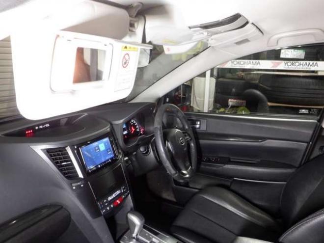 レガシィワゴン2.5 i Bスポーツ アイサイト Gパッケージ 4WD　本州仕入・後期型・ナビ・TV・B/T・ハーフレザーシート・電動シート・スマートキー・プッシュスタート・クルコン・HID・ETC・フォグランプ・アイドリングストップ・パドルシフト 2500