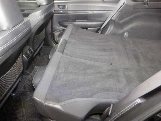 レガシィワゴン2.5 i Bスポーツ アイサイト Gパッケージ 4WD　本州仕入・後期型・ナビ・TV・B/T・ハーフレザーシート・電動シート・スマートキー・プッシュスタート・クルコン・HID・ETC・フォグランプ・アイドリングストップ・パドルシフト 2500