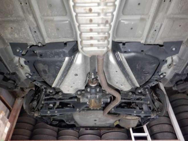 レガシィワゴン2.5 i Bスポーツ アイサイト Gパッケージ 4WD　本州仕入・後期型・ナビ・TV・B/T・ハーフレザーシート・電動シート・スマートキー・プッシュスタート・クルコン・HID・ETC・フォグランプ・アイドリングストップ・パドルシフト 2500