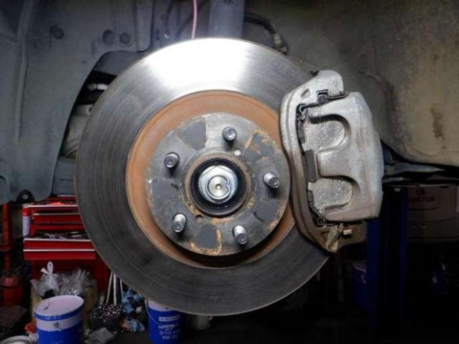 レガシィワゴン2.5 i Bスポーツ アイサイト Gパッケージ 4WD　本州仕入・後期型・ナビ・TV・B/T・ハーフレザーシート・電動シート・スマートキー・プッシュスタート・クルコン・HID・ETC・フォグランプ・アイドリングストップ・パドルシフト 2500