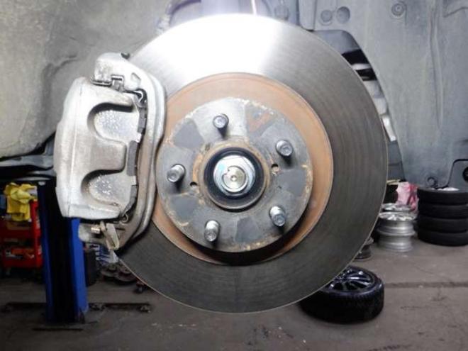 レガシィワゴン2.5 i Bスポーツ アイサイト Gパッケージ 4WD　本州仕入・後期型・ナビ・TV・B/T・ハーフレザーシート・電動シート・スマートキー・プッシュスタート・クルコン・HID・ETC・フォグランプ・アイドリングストップ・パドルシフト 2500