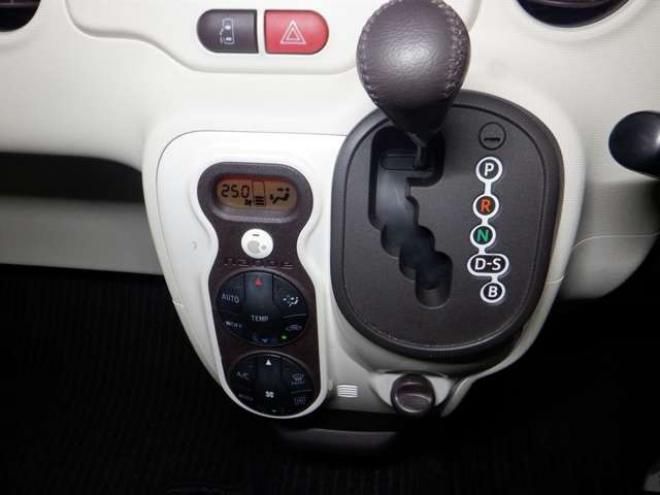 ポルテ1.5 G 4WD　本州仕入　4WD　SDナビ　フルセグTV　B/T　ETC　純正エンスタ　シートヒーター　ワイパーデアイサー　HID　フォグランプ　ドアバイザー　スマートキー　プッシュスタート 1500