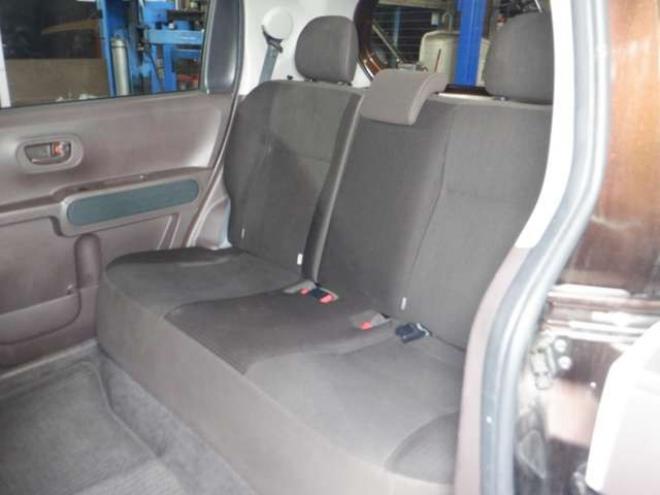 ポルテ1.5 G 4WD　本州仕入　4WD　SDナビ　フルセグTV　B/T　ETC　純正エンスタ　シートヒーター　ワイパーデアイサー　HID　フォグランプ　ドアバイザー　スマートキー　プッシュスタート 1500