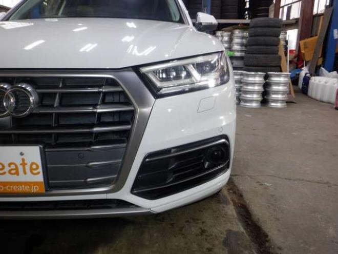 アウディQ5 2.0 TFSI クワトロ スポーツ ラグジュアリーパッケージ 4WD　茶革・ナビ・TV・B/T・F/S/Bカメラ・マトリクスLED・ヴァーチャルコックピット・電動リアゲート・シートヒーター・ACC・パワーシート・ETC・エアサス 正規輸入車 2000