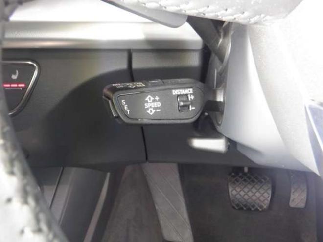 アウディQ5 2.0 TFSI クワトロ スポーツ ラグジュアリーパッケージ 4WD　茶革・ナビ・TV・B/T・F/S/Bカメラ・マトリクスLED・ヴァーチャルコックピット・電動リアゲート・シートヒーター・ACC・パワーシート・ETC・エアサス 正規輸入車 2000