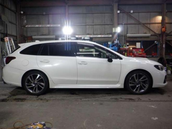 レヴォーグ1.6 GT-S アイサイト 4WD　本州仕入・ナビ・TV・B/T・Bカメラ・LEDヘッドライト・電動シート・ETC・パドルシフト・スマートキー・プッシュスタート・アイドリングストップ・クルコン・フォグランプ・衝突軽減・レーンキープ 1600