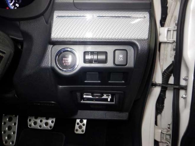 レヴォーグ1.6 GT-S アイサイト 4WD　本州仕入・ナビ・TV・B/T・Bカメラ・LEDヘッドライト・電動シート・ETC・パドルシフト・スマートキー・プッシュスタート・アイドリングストップ・クルコン・フォグランプ・衝突軽減・レーンキープ 1600