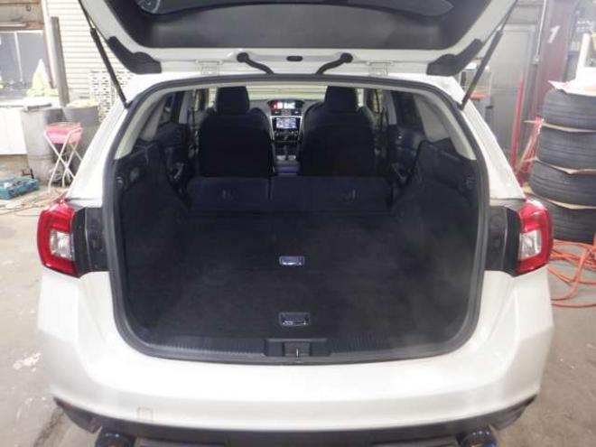 レヴォーグ1.6 GT-S アイサイト 4WD　本州仕入・ナビ・TV・B/T・Bカメラ・LEDヘッドライト・電動シート・ETC・パドルシフト・スマートキー・プッシュスタート・アイドリングストップ・クルコン・フォグランプ・衝突軽減・レーンキープ 1600