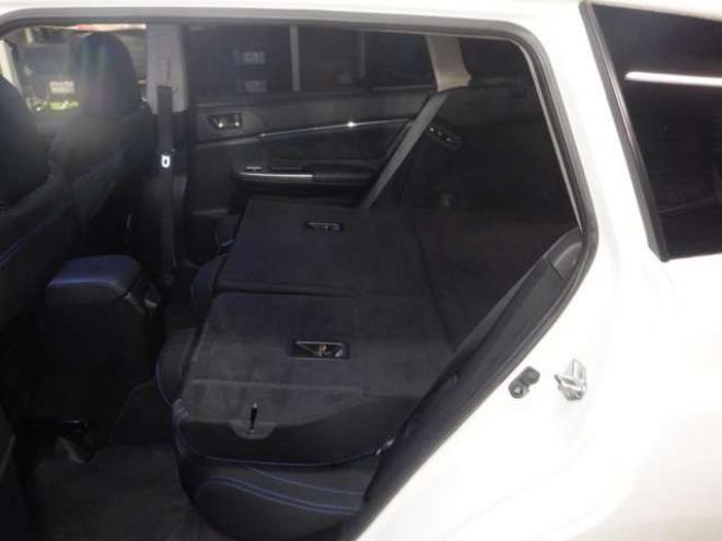 レヴォーグ1.6 GT-S アイサイト 4WD　本州仕入・ナビ・TV・B/T・Bカメラ・LEDヘッドライト・電動シート・ETC・パドルシフト・スマートキー・プッシュスタート・アイドリングストップ・クルコン・フォグランプ・衝突軽減・レーンキープ 1600