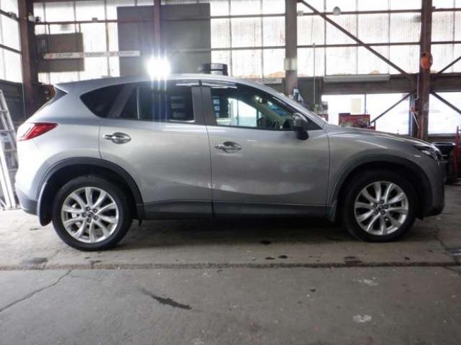 CX-52.2 XD ディーゼルターボ 4WD　ナビ・TV・B/T・S/Bカメラ・エンスタ・スマートキー・プッシュスタート・クルコン・衝突軽減・ステアリングスイッチ・HID・ETC・フォグランプ・アイドリングストップ・純正AW・オートライト 2200