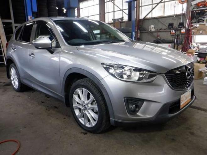 CX-52.2 XD ディーゼルターボ 4WD　ナビ・TV・B/T・S/Bカメラ・エンスタ・スマートキー・プッシュスタート・クルコン・衝突軽減・ステアリングスイッチ・HID・ETC・フォグランプ・アイドリングストップ・純正AW・オートライト 2200